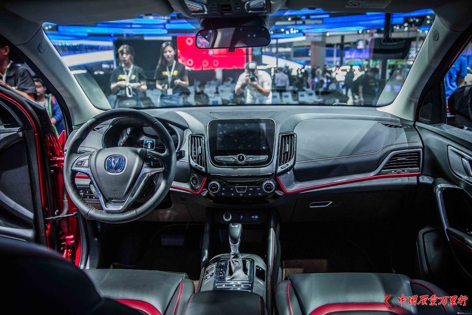 長安全新SUV CS55將上市 預計不到8萬