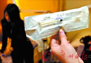 美容院推薦的除皺針劑,竟是三無產(chǎn)品。 美容院推薦的除皺針劑,竟是三無產(chǎn)品。