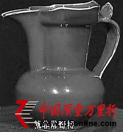 圖二:估價300萬的僧帽壺 圖二:估價300萬的僧帽壺